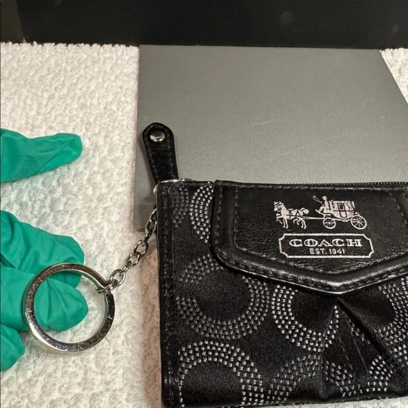 Coach Black and Silver Patterned cardcase/keychain
